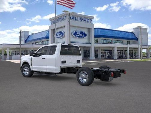 2025 Ford F-350 XL