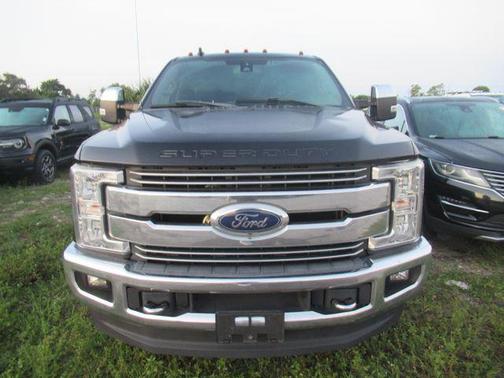 Black Metallic 2019 Ford F-350 Lariat