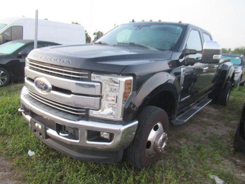 Black Metallic 2019 Ford F-350 Lariat