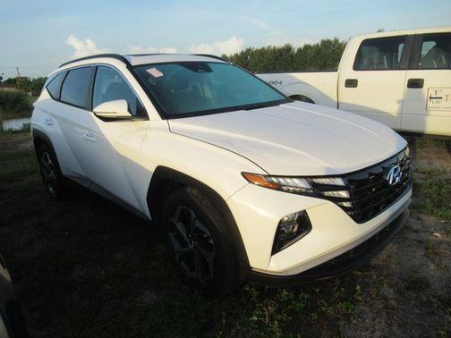 White Pearl 2024 Hyundai TUCSON SEL