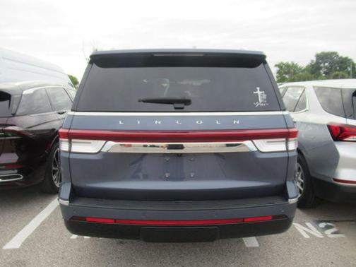 Blue Metallic 2023 Lincoln Navigator Reserve