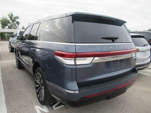 Blue Metallic 2023 Lincoln Navigator Reserve