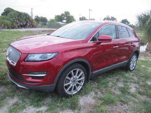 Ruby Red Metallic 2019 Lincoln MKC Reserve
