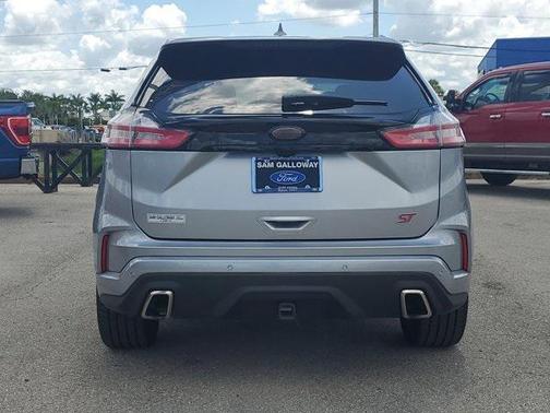 2020 Ford Edge ST