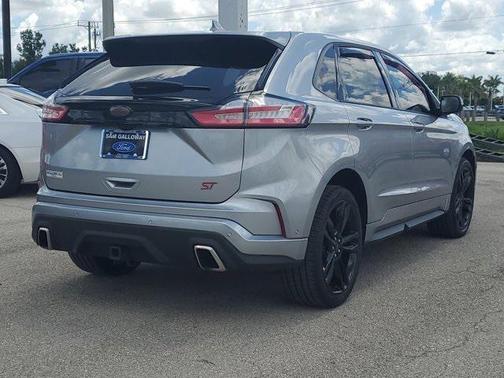 2020 Ford Edge ST
