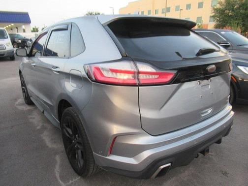 2020 Ford Edge ST