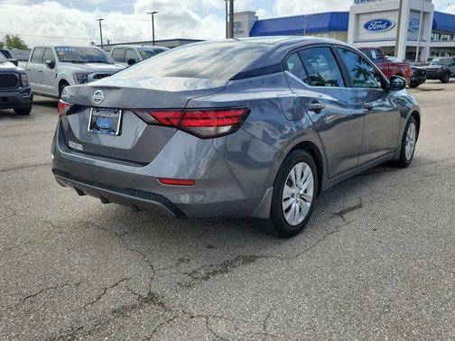 Gun Metallic 2022 Nissan Sentra S