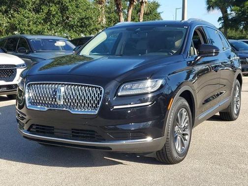 2022 Lincoln Nautilus Standard