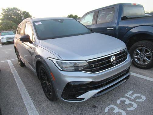 Gray 2022 Volkswagen Tiguan 2.0T SE R-Line Black