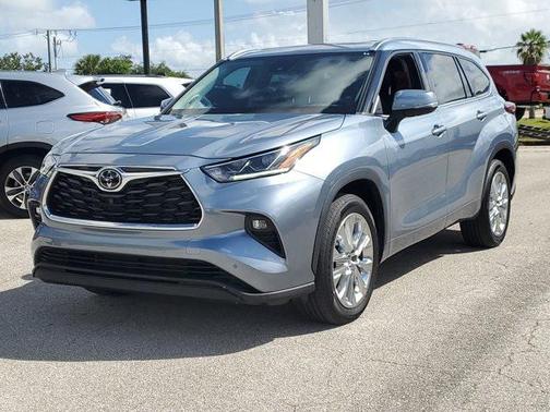 2021 Toyota Highlander Limited
