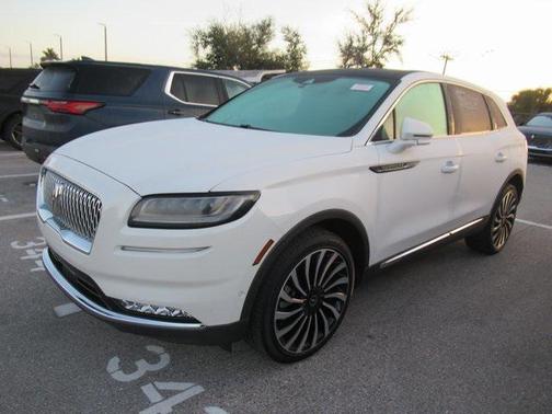 2022 Lincoln Nautilus Black Label