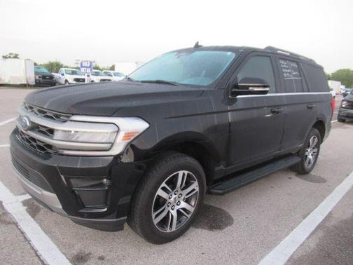 AGATE BLACK METALLIC 2024 Ford Expedition XLT