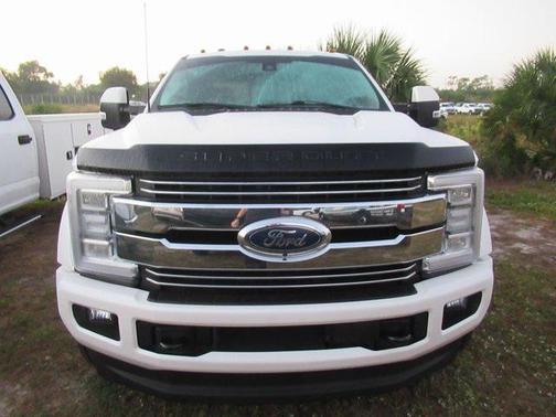 2017 Ford F-450 Lariat