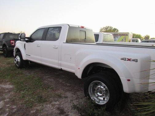 2017 Ford F-450 Lariat