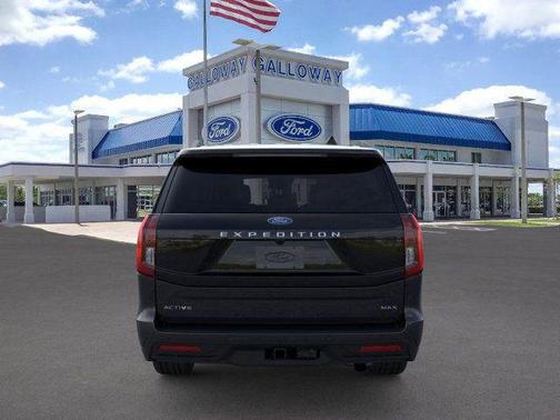 2025 Ford Expedition Max Active 4x2