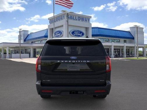 2025 Ford Expedition Max Active 4x2