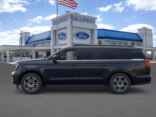 2025 Ford Expedition Max Active 4x2