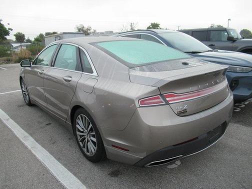 2020 Lincoln MKZ Standard