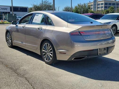 2020 Lincoln MKZ Standard