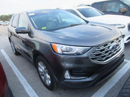 MAGNETIC 2020 Ford Edge Titanium