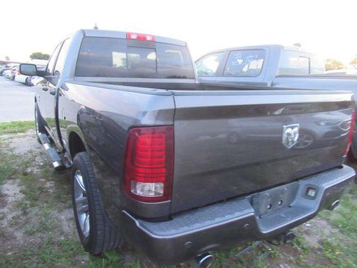 Crystal Metallic 2017 RAM 1500 Sport
