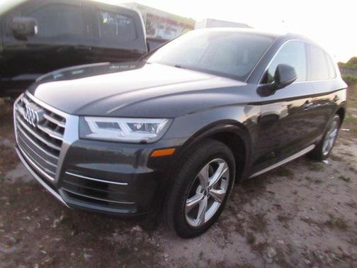 2020 Audi Q5 45 Premium Plus