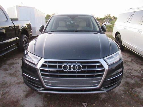 2020 Audi Q5 45 Premium Plus