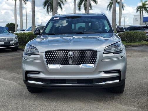 2024 Lincoln Aviator Premiere