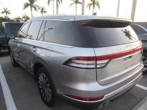 2024 Lincoln Aviator Premiere