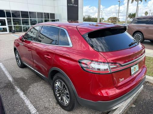 2020 Lincoln Nautilus Standard