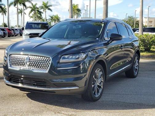 2022 Lincoln Nautilus Reserve