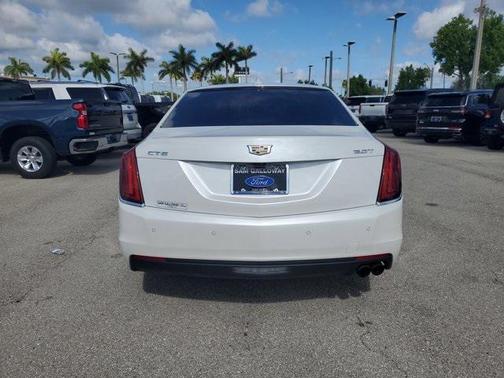 2017 Cadillac CT6 2.0L Turbo Luxury