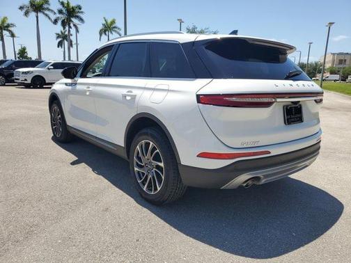 2020 Lincoln Corsair Standard