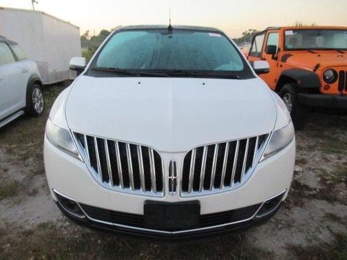 2013 Lincoln MKX Base