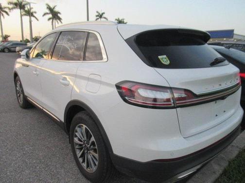 2021 Lincoln Nautilus Standard