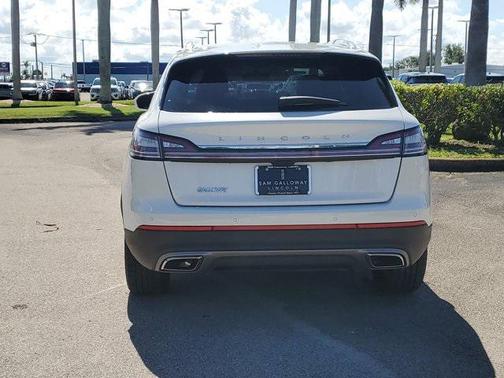 2021 Lincoln Nautilus Standard