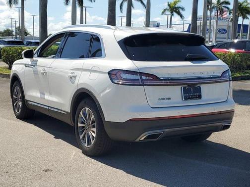2021 Lincoln Nautilus Standard