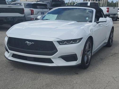 2024 Ford Mustang EcoBoost