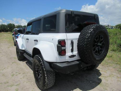 OXFORD WHITE 2024 Ford Bronco Raptor