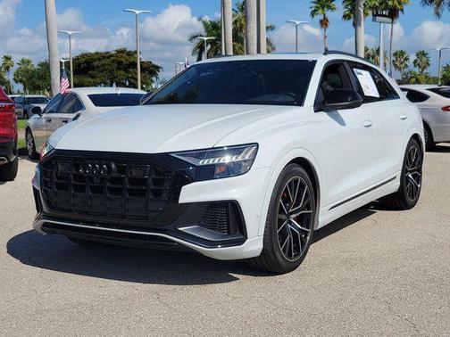 White 2023 Audi SQ8 4.0T Premium Plus