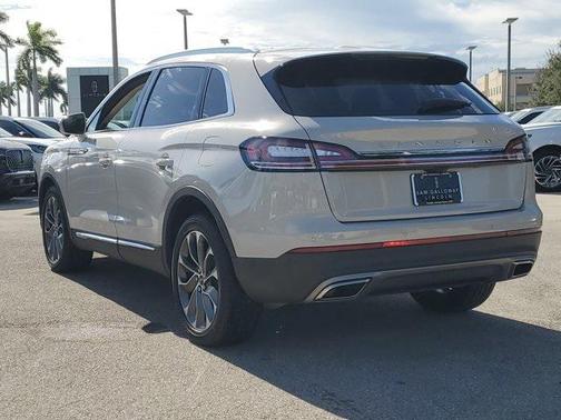 2023 Lincoln Nautilus Reserve