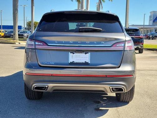 2023 Lincoln Nautilus Reserve