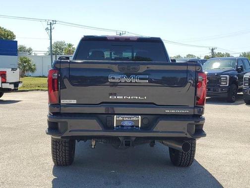 2024 GMC Sierra 2500 Denali Ultimate