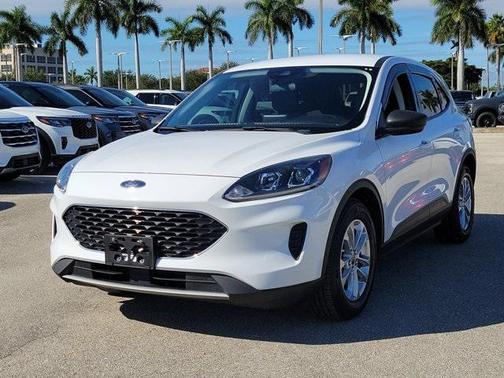 2022 Ford Escape SE