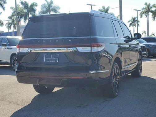 2022 Lincoln Navigator Reserve