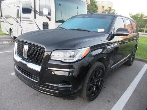 2022 Lincoln Navigator Reserve