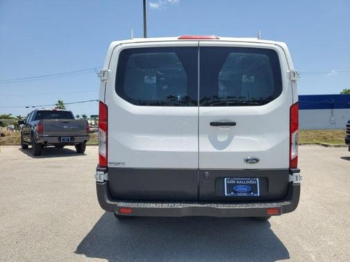 2017 Ford Transit-250 Base
