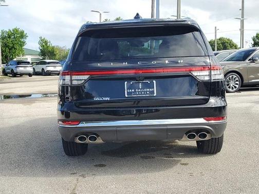 2025 Lincoln Aviator Premiere