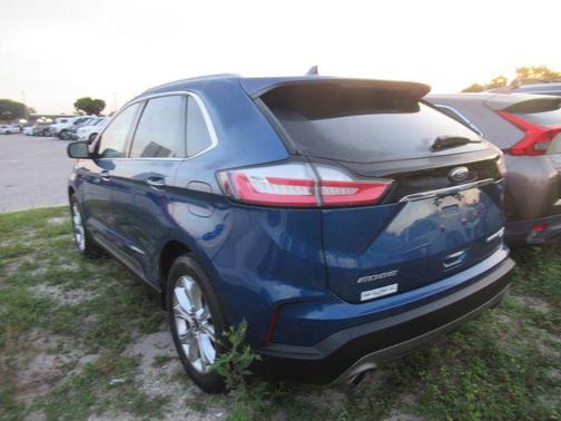 Blue Metallic 2020 Ford Edge Titanium