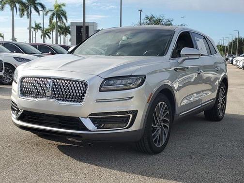 2019 Lincoln Nautilus Reserve